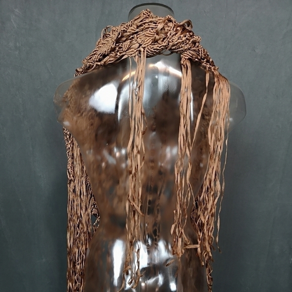 70s Vintage Boho Macrame Crochet Fringe Handmade Wrap - Picture 6 of 8